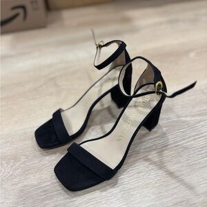 NEW Stuart Weitzman NEARLYNUDE black suede heel